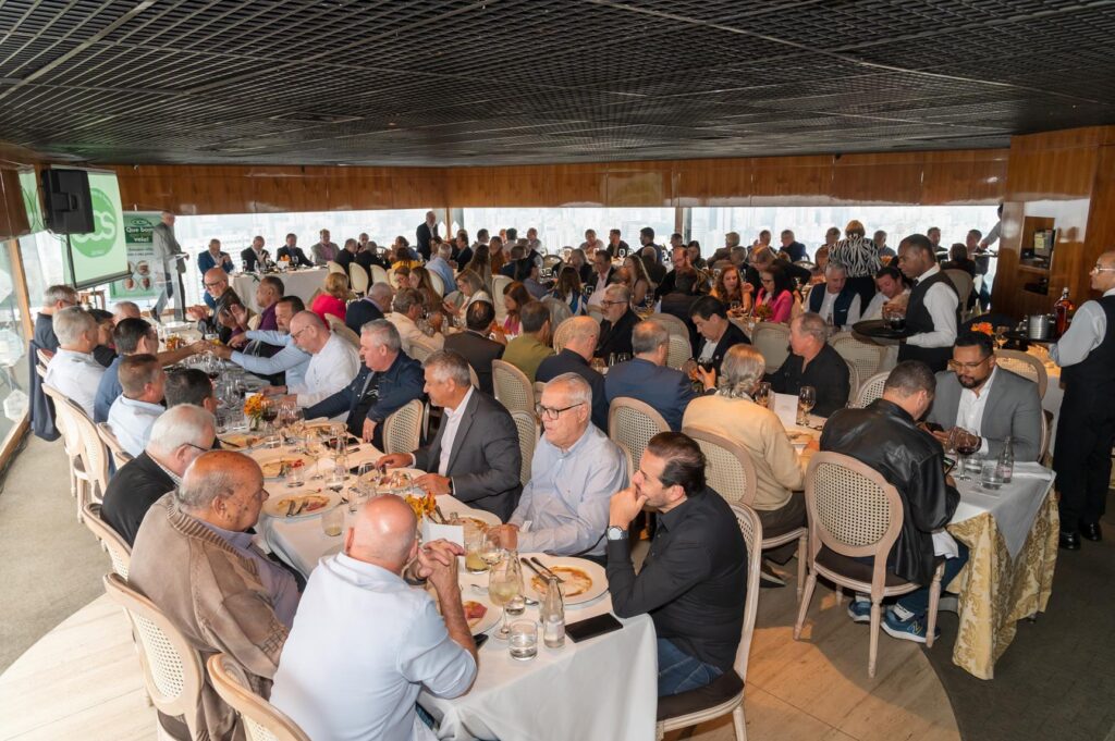 corre 05 salao do almoco CCS SP 28out25