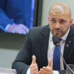 Ministro do STF ordena que deputado volte a usar tornozeleira