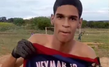 Luva de Pedreiro: Jovem de Quijingue é a nova sensação da internet