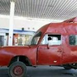 Mecânico gasta tempo e dinheiro para fabricar o próprio carro no quintal de casa