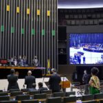 Câmara aprova MP que cria Programa Internet Brasil
