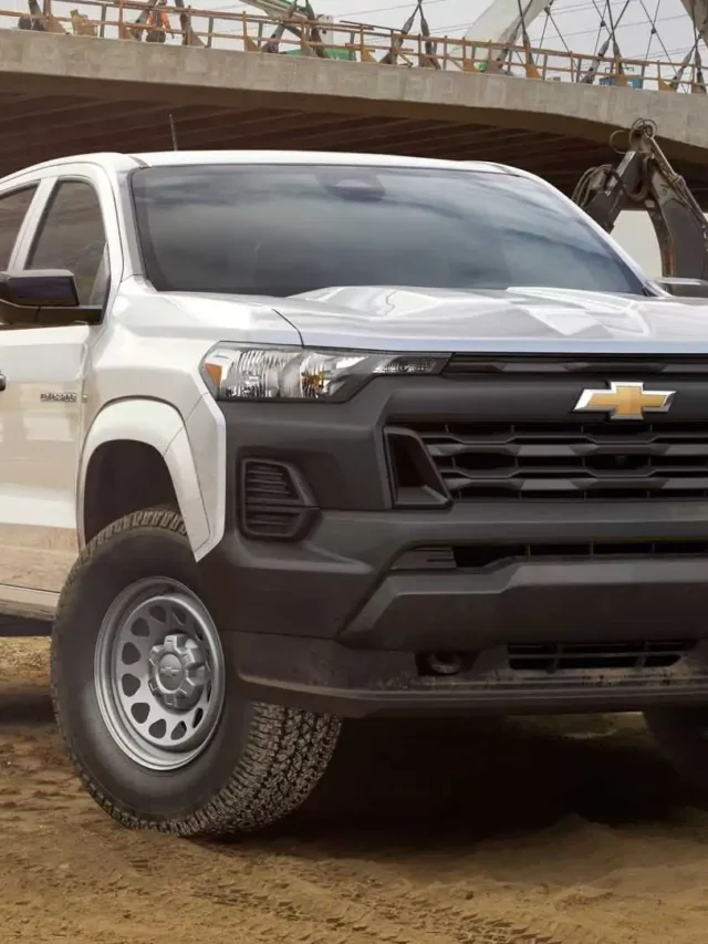 2023-chevrolet-colorado-wt
