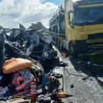 Tragédia na BR-101: Colisão Frontal entre Caminhão e Caminhonete em Alagoinhas Deixa um Morto e Outro Gravemente Ferido
