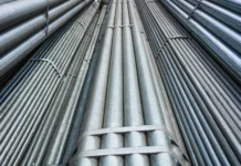 Tubos com costura vs tubos sem costura: qual escolher? Foto: Freepik